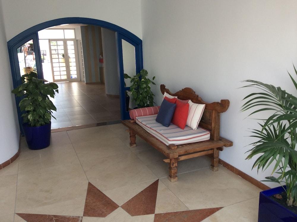 Apartamentos Panorama (Adults Only) Пуерто дел Кармен Екстериор снимка